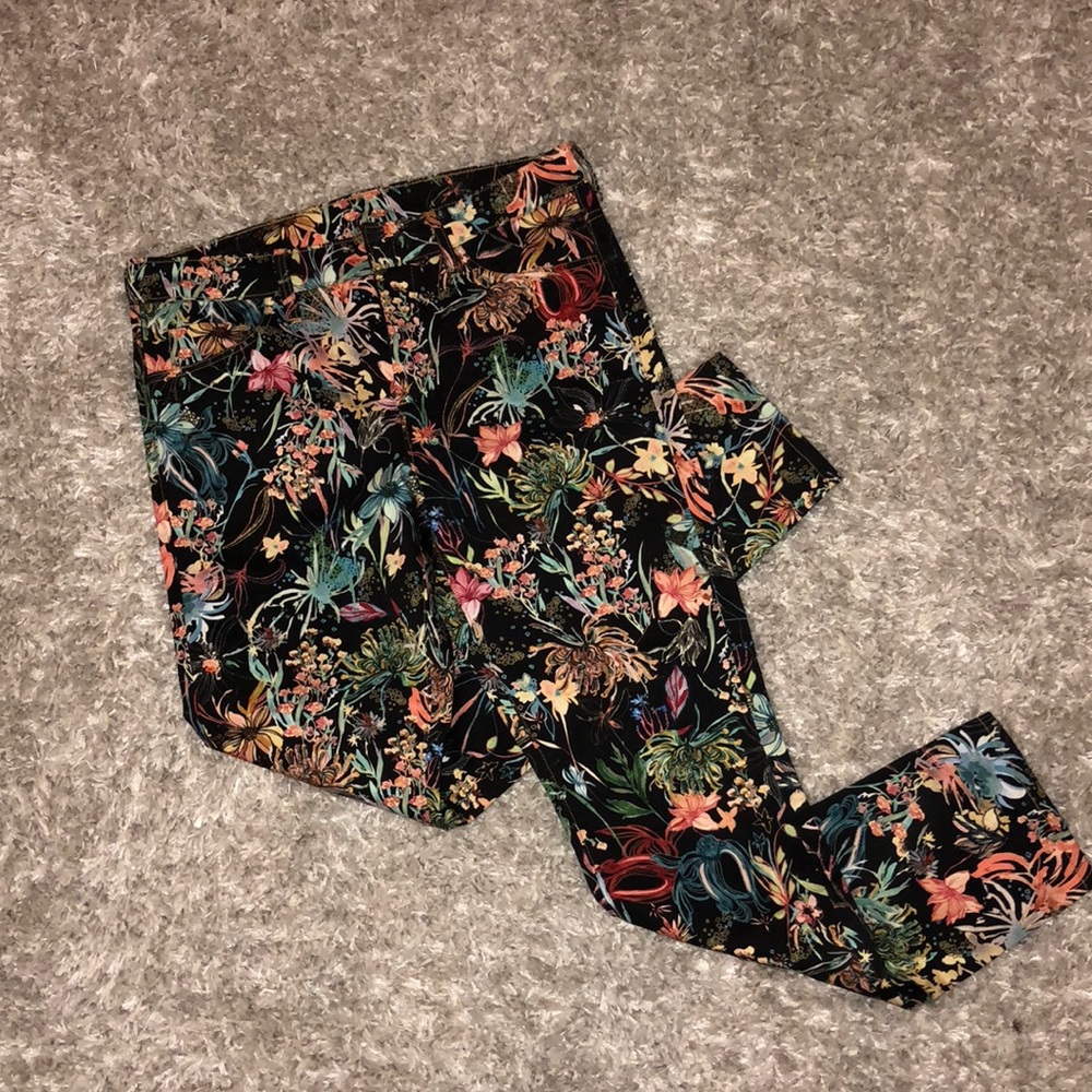 brand new print pants